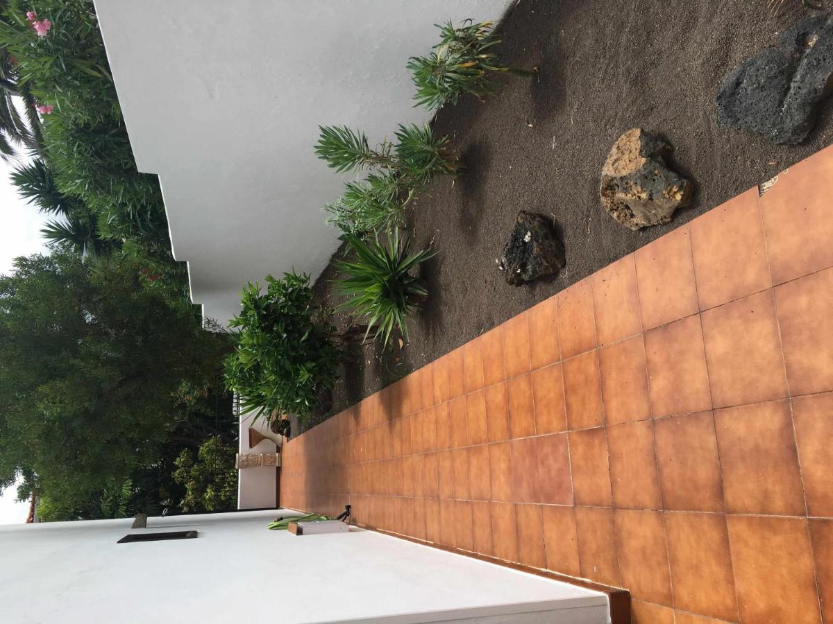 Apartamento con jardín y piscina B Puerto de la Cruz  Exterior foto